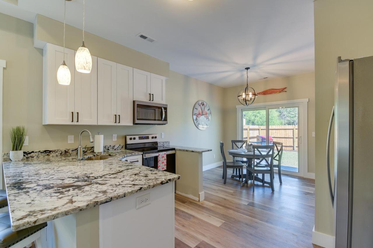 Lovely Vacation Home About 1 Mi To Ocean Isle Beach! Exterior foto
